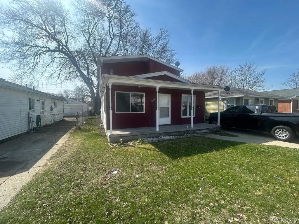 25651 Mcdonald Street Dearborn Heights City MI 48125