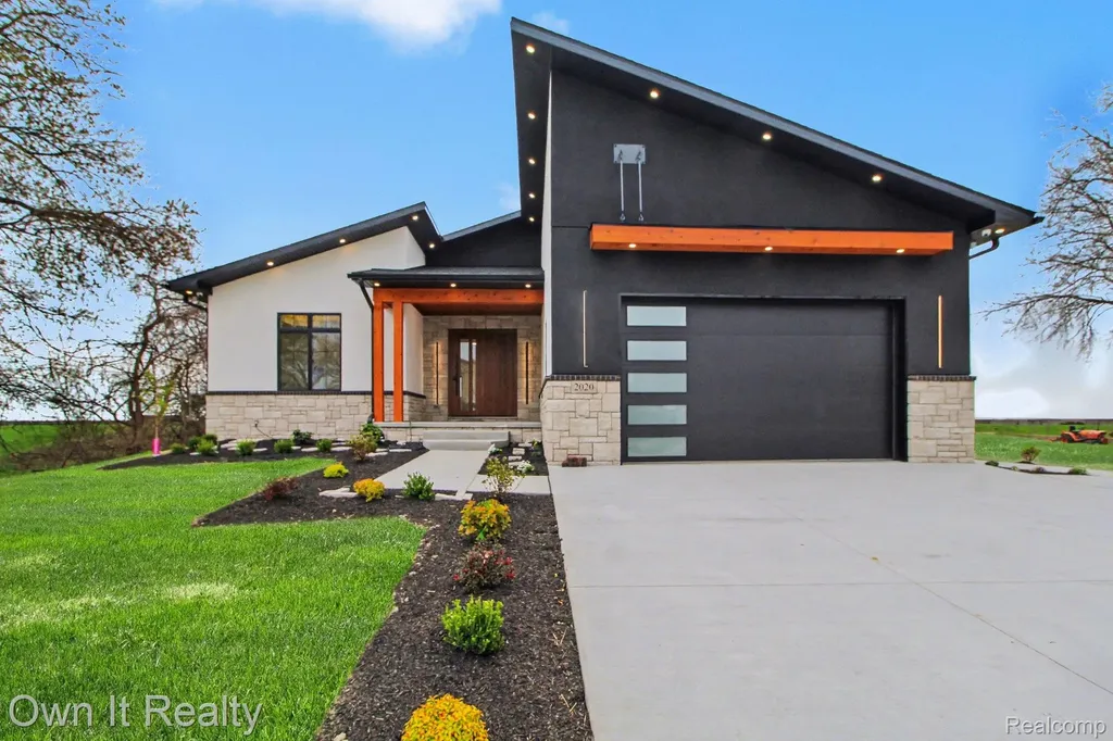 2020 Edgewater Street Frenchtown Township MI 48162