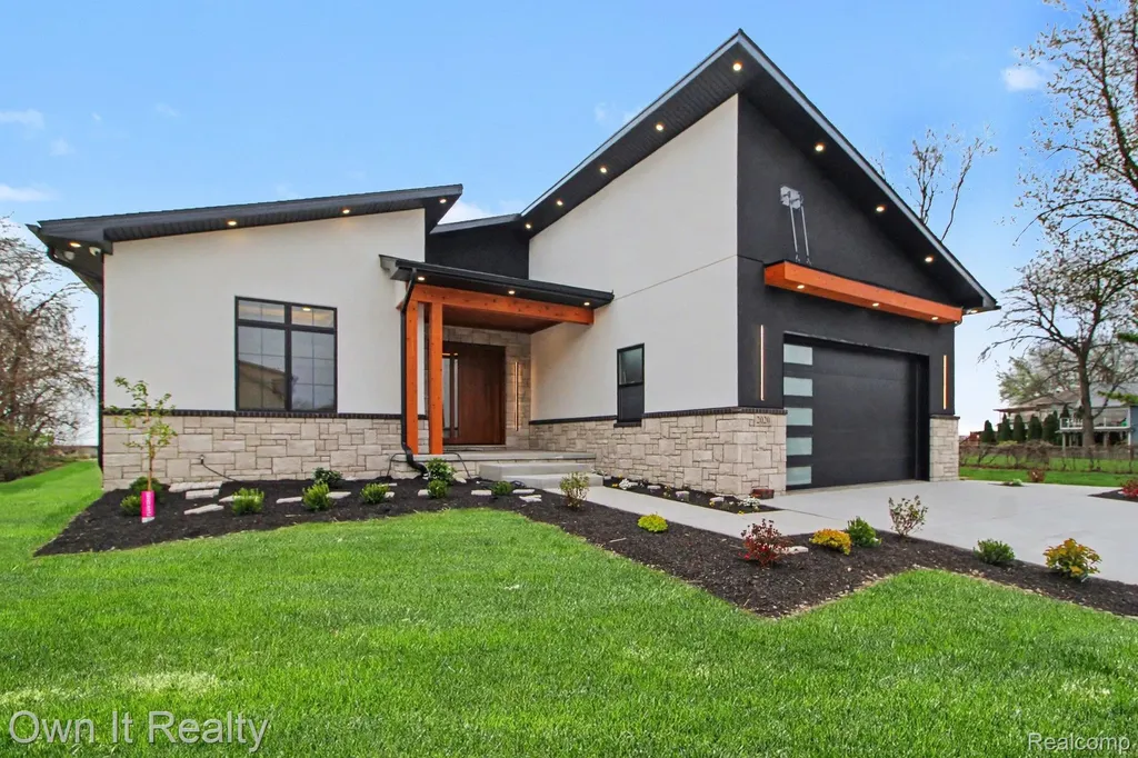 2020 Edgewater Street Frenchtown Township MI 48162