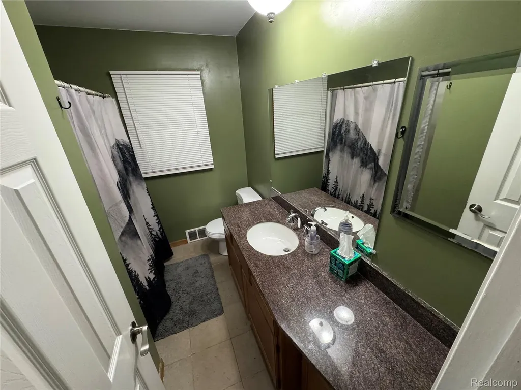 5934 Montebello Avenue Meridian Charter Township MI 48840