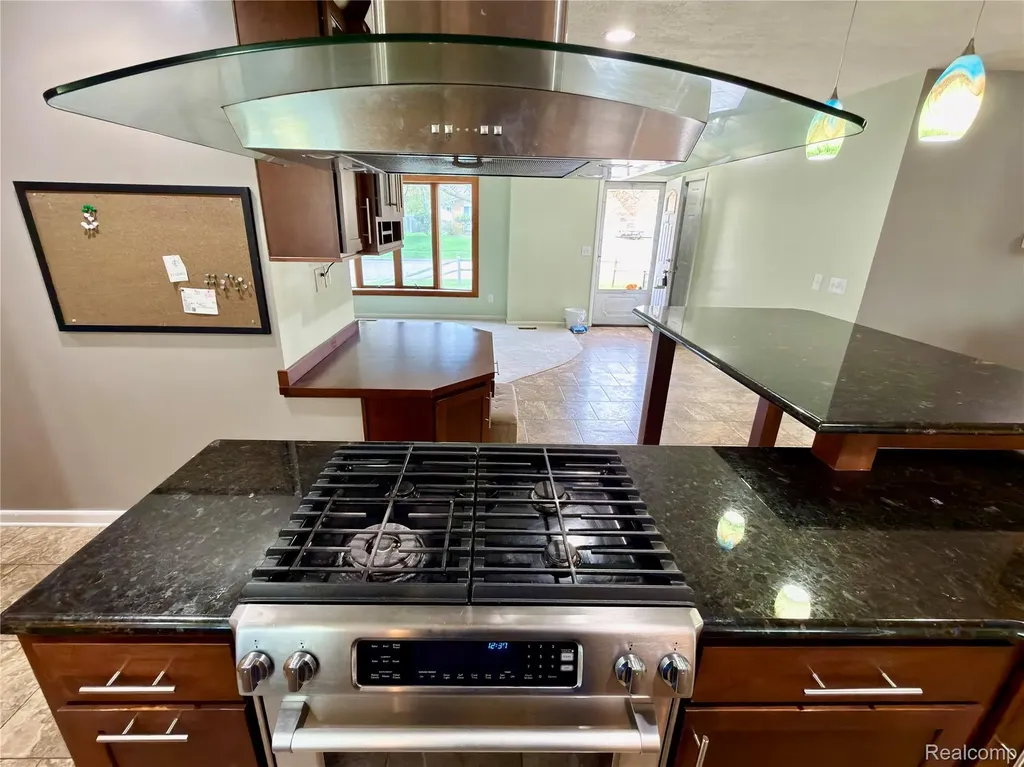 5934 Montebello Avenue Meridian Charter Township MI 48840