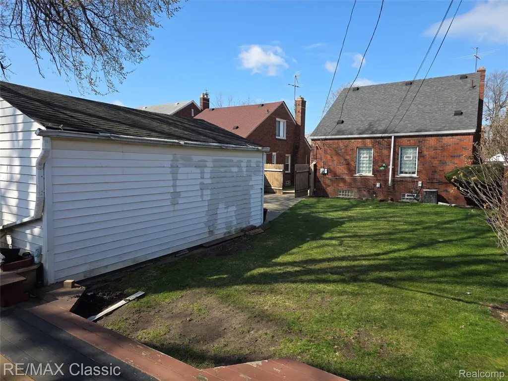 17350 Annott Street Detroit City MI 48205
