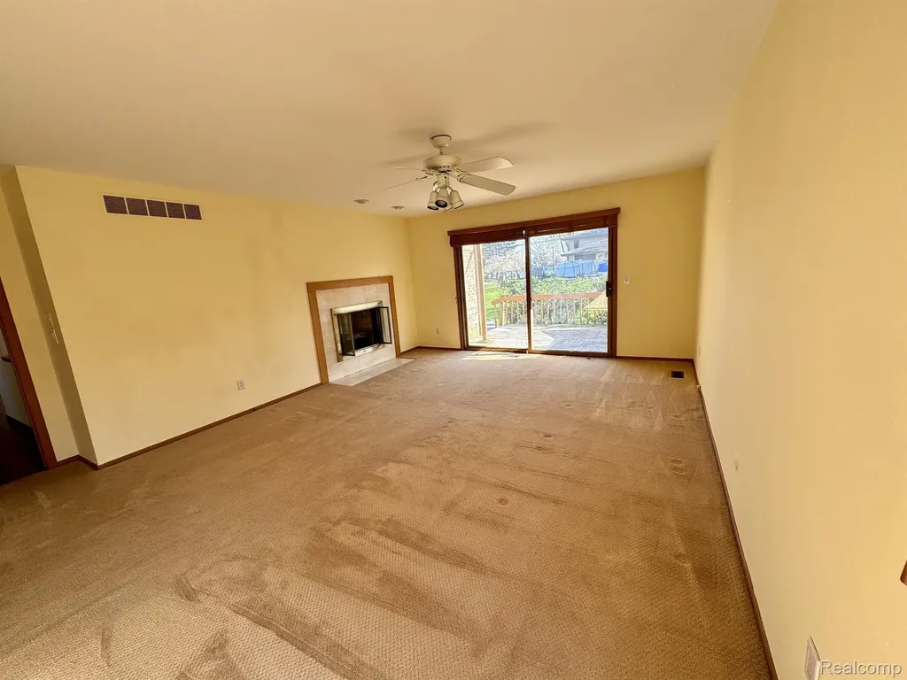 3234 Pine Lake Road West Bloomfield Charter Township MI 48324