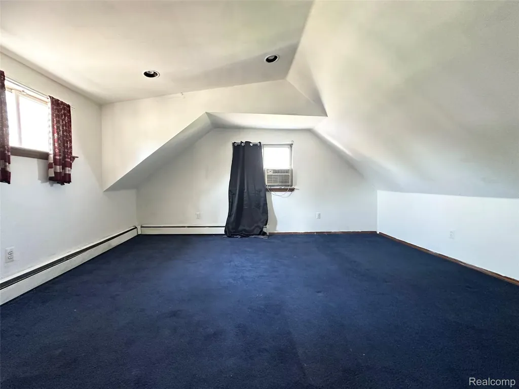 3701 Berkshire Avenue Warren City MI 48091