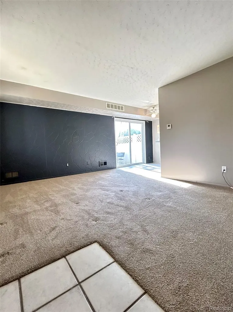 15417 Dupage Boulevard Taylor City MI 48180
