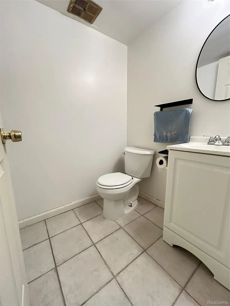 15417 Dupage Boulevard Taylor City MI 48180