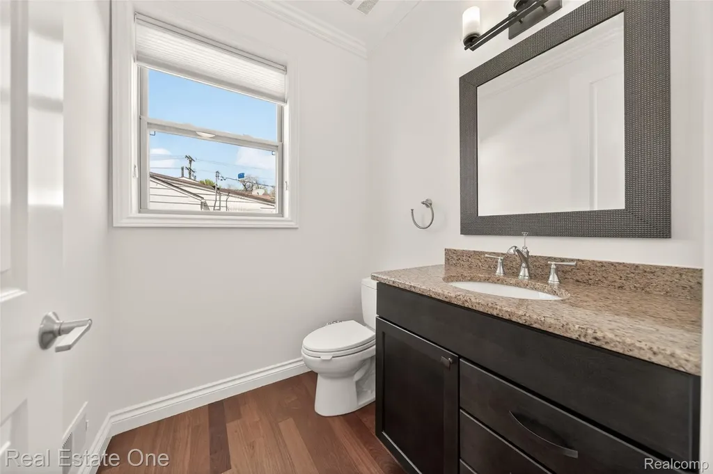 4702 Mankato Avenue Royal Oak City MI 48073