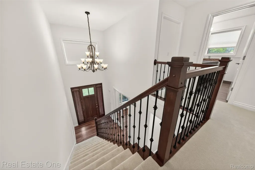 4702 Mankato Avenue Royal Oak City MI 48073