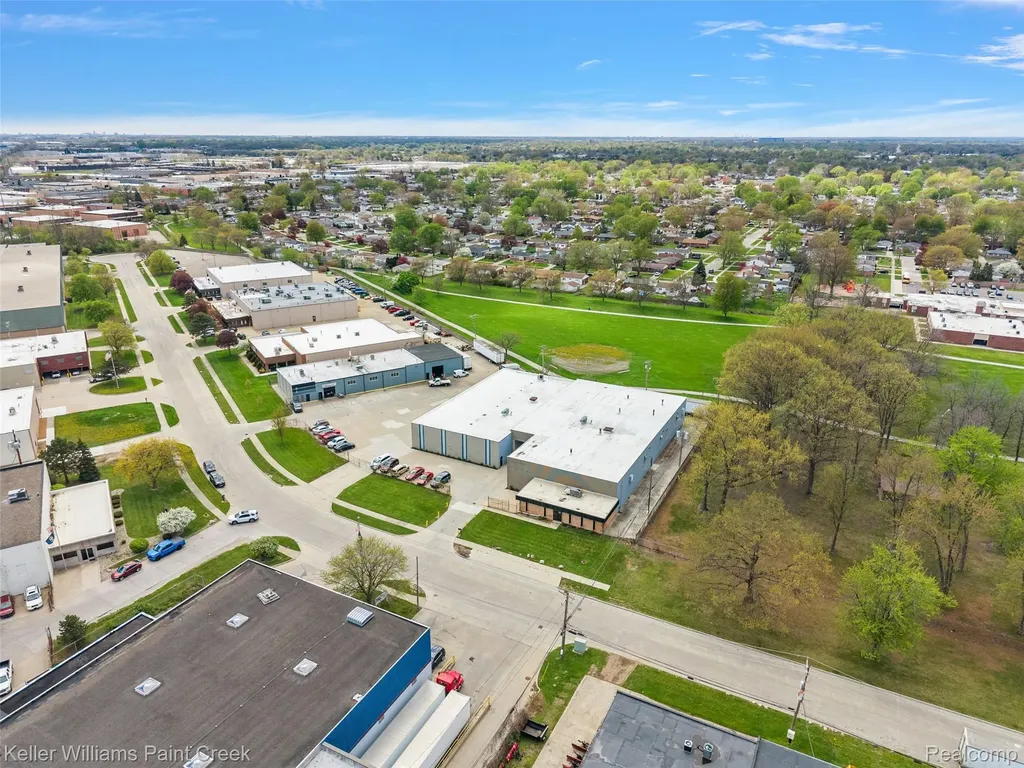 30759 Edison Drive Roseville City MI 48066
