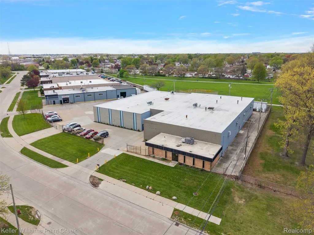 30759 Edison Drive Roseville City MI 48066