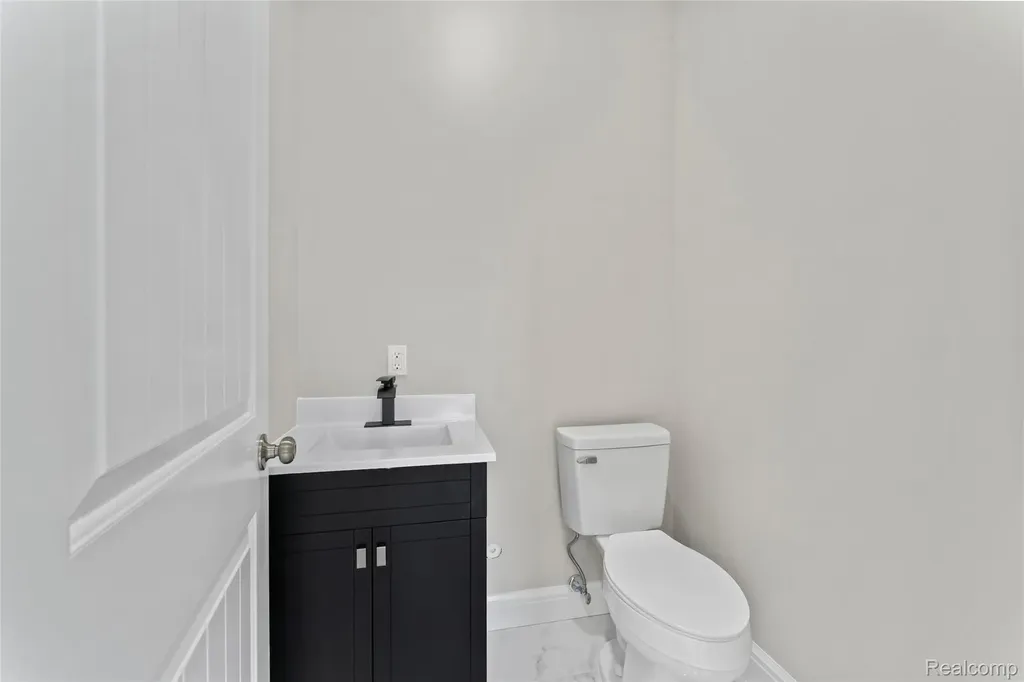 3811 Alice Street Dearborn City MI 48124