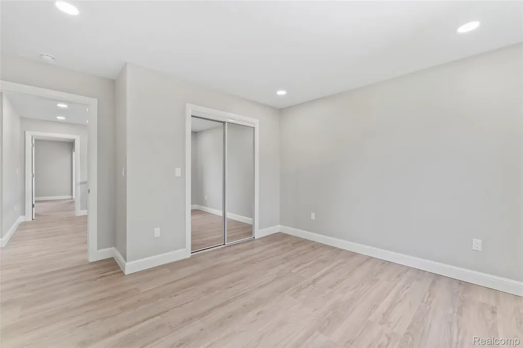 3811 Alice Street Dearborn City MI 48124
