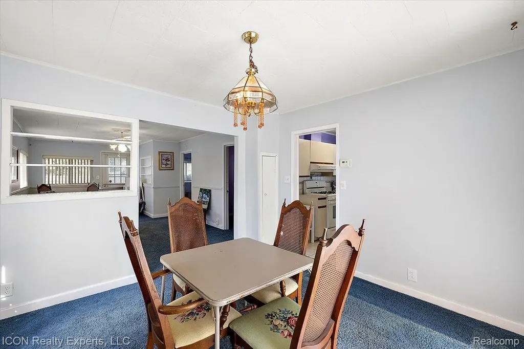 1801 Beechcroft Street Keego Harbor City MI 48320