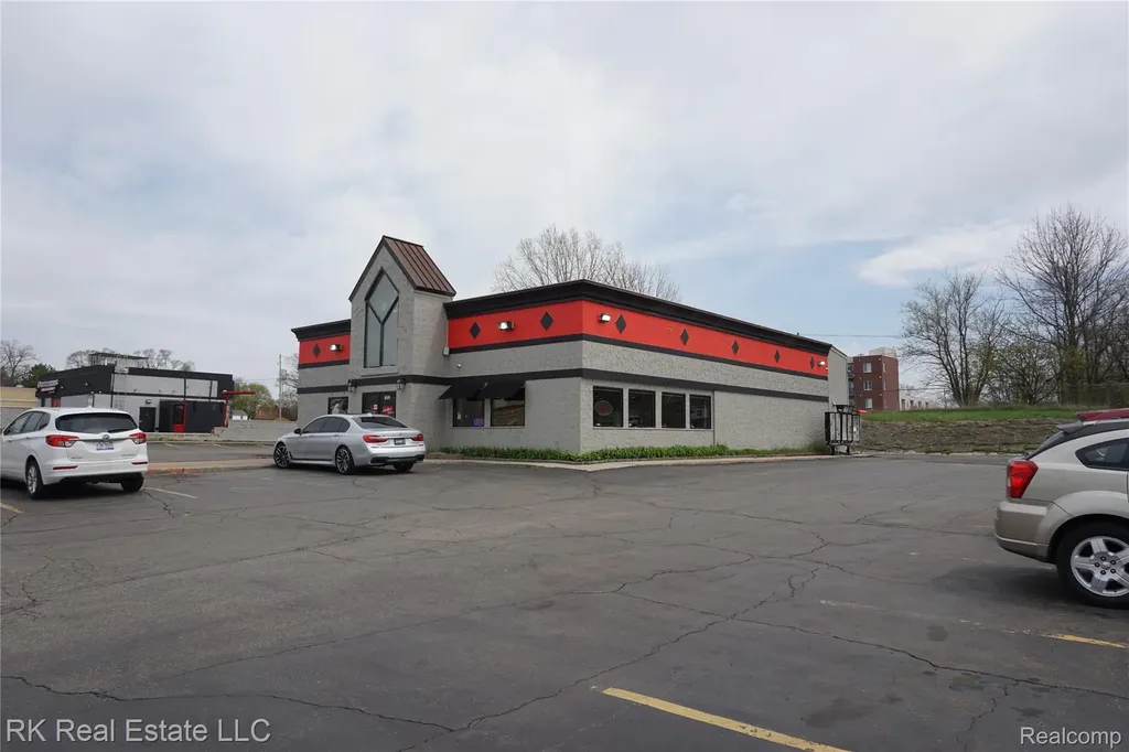 1252 N Ballenger Highway Flint Charter Township MI 48504