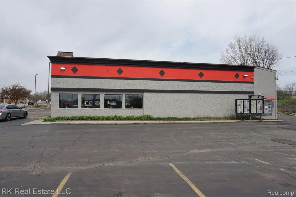 1252 N Ballenger Highway Flint Charter Township MI 48504
