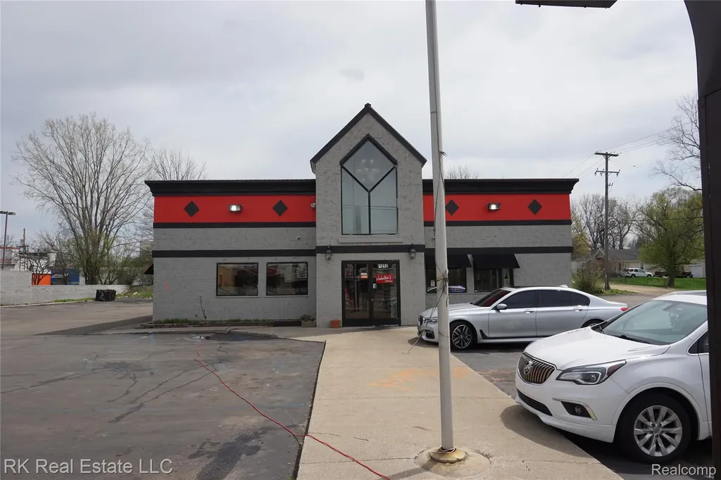 1252 N Ballenger Highway Flint Charter Township MI 48504