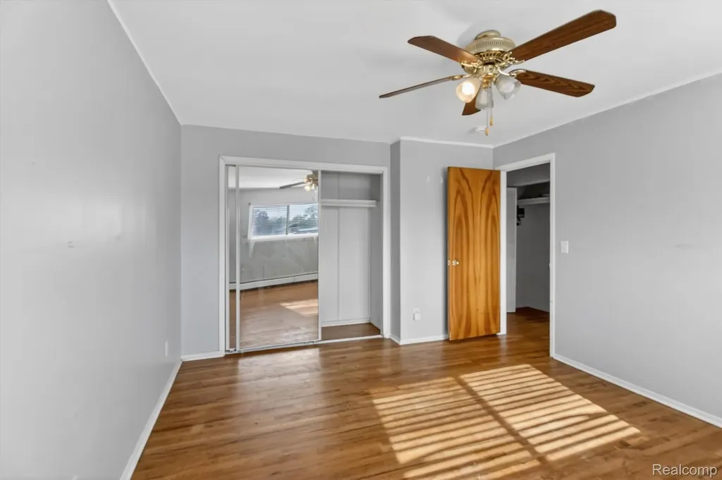25301 5 Mile Road Redford Charter Township MI 48239