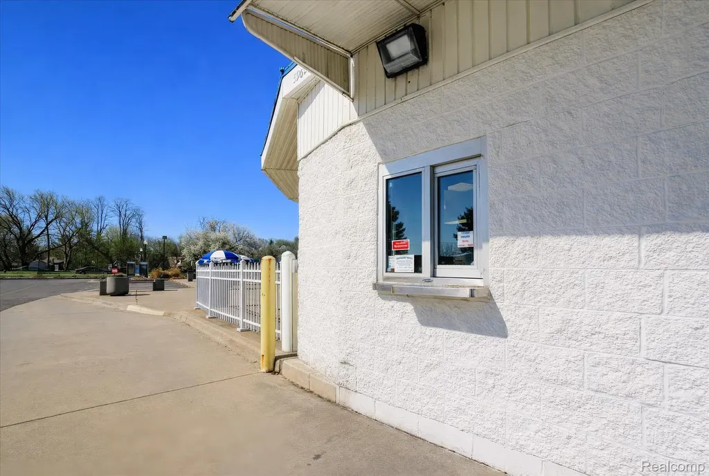 5962 Meridian Boulevard Brighton Township MI 48116