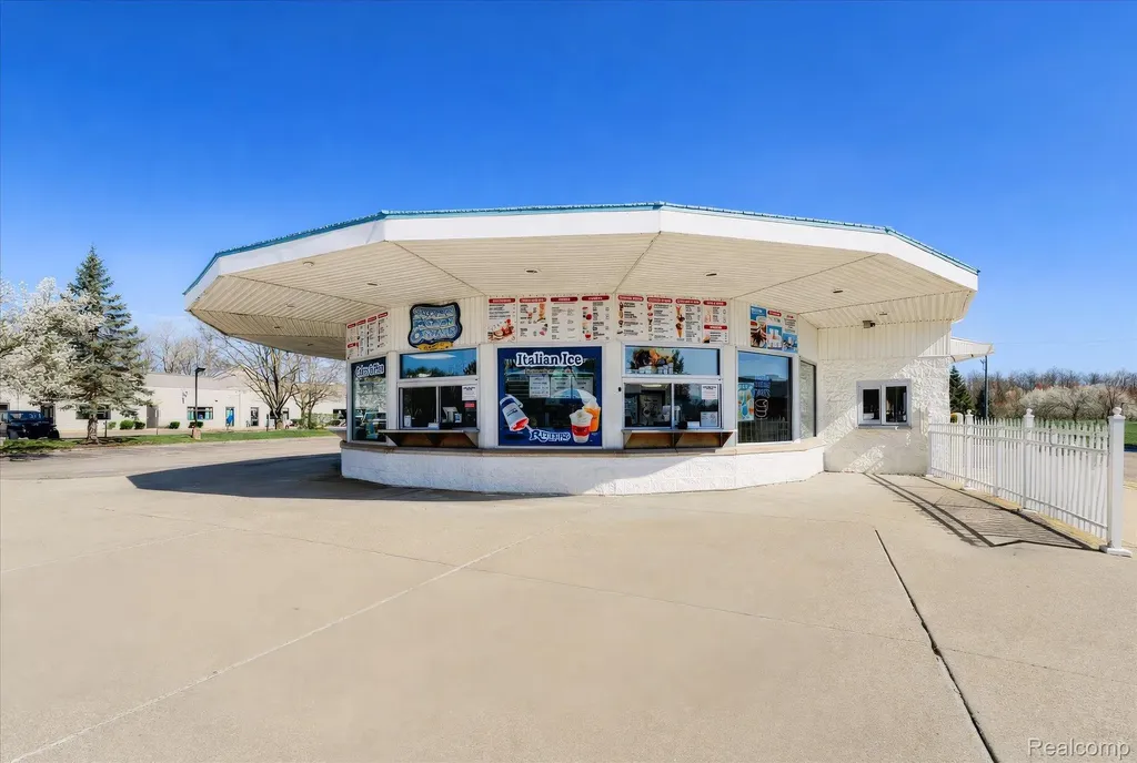 5962 Meridian Boulevard Brighton Township MI 48116