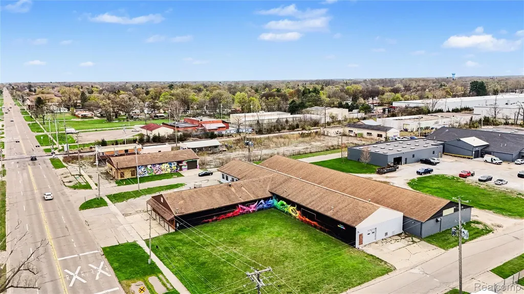 1810 Remell Street Flint City MI 48503