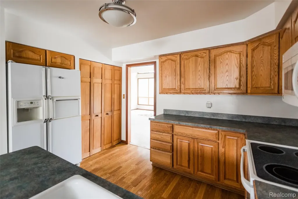 7118 Pebble Park Drive West Bloomfield Charter Township MI 48322