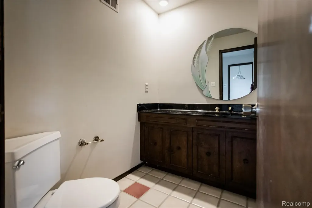 7118 Pebble Park Drive West Bloomfield Charter Township MI 48322