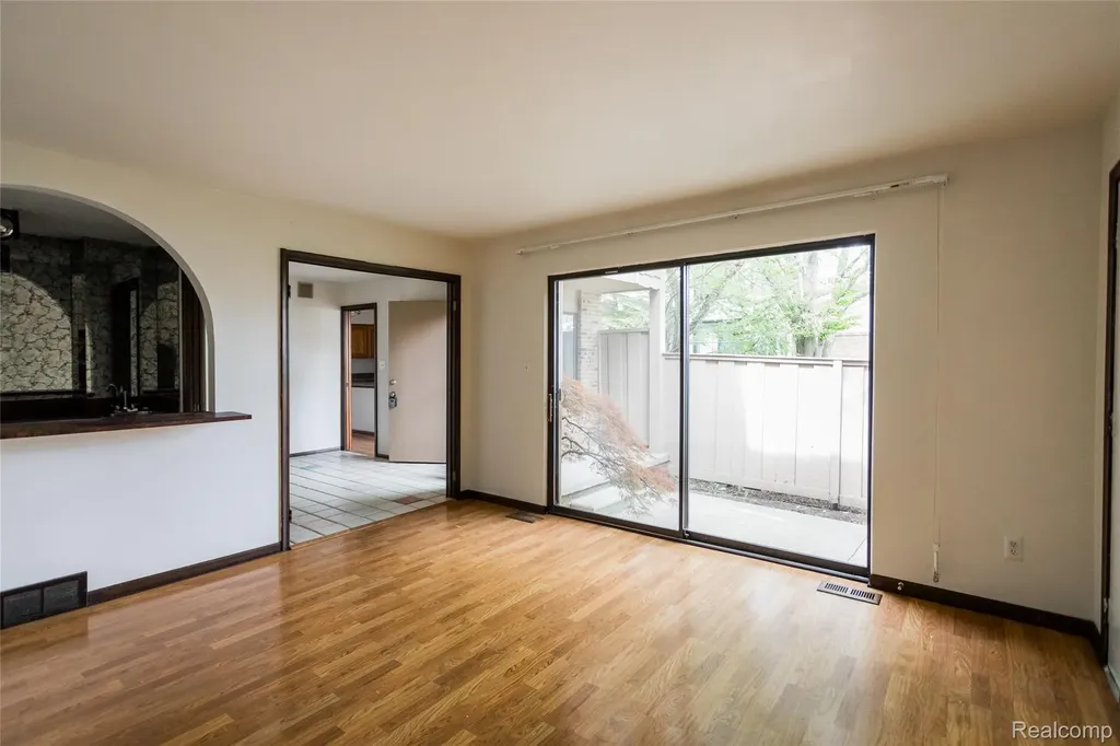 7118 Pebble Park Drive West Bloomfield Charter Township MI 48322