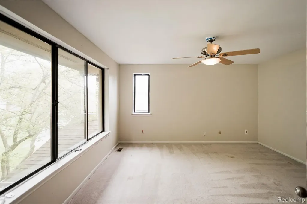 7118 Pebble Park Drive West Bloomfield Charter Township MI 48322