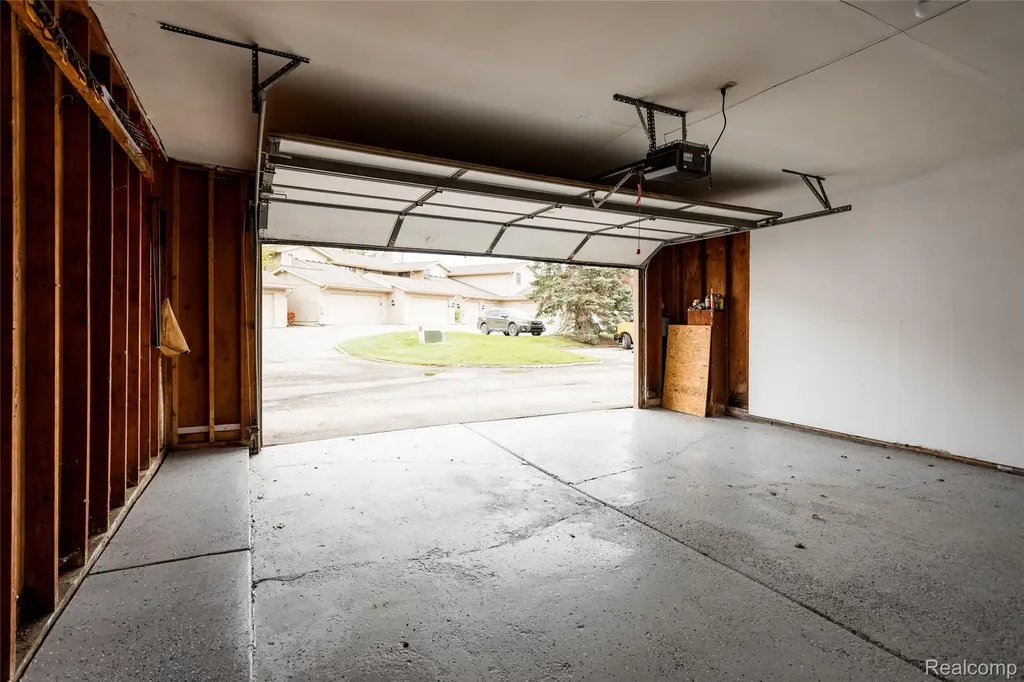 7118 Pebble Park Drive West Bloomfield Charter Township MI 48322