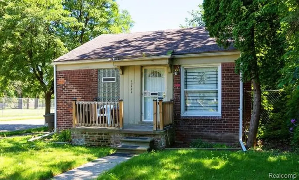 10444 Wayburn Street Detroit City MI 48224