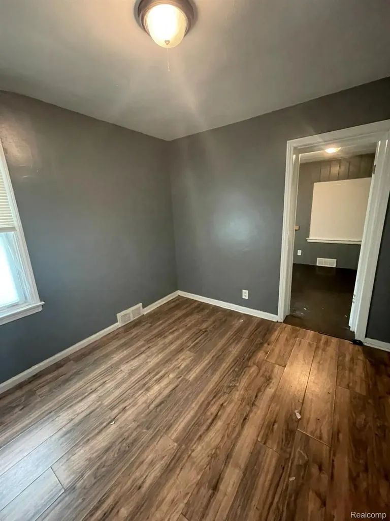 10444 Wayburn Street Detroit City MI 48224