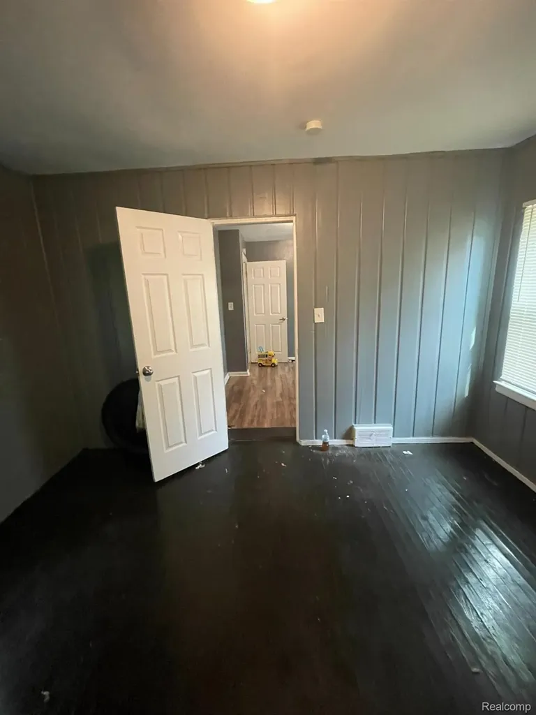 10444 Wayburn Street Detroit City MI 48224
