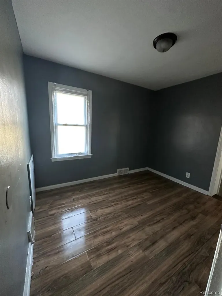 10444 Wayburn Street Detroit City MI 48224
