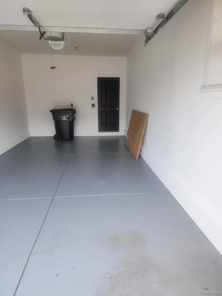 184 Marina Court Detroit City MI 48214
