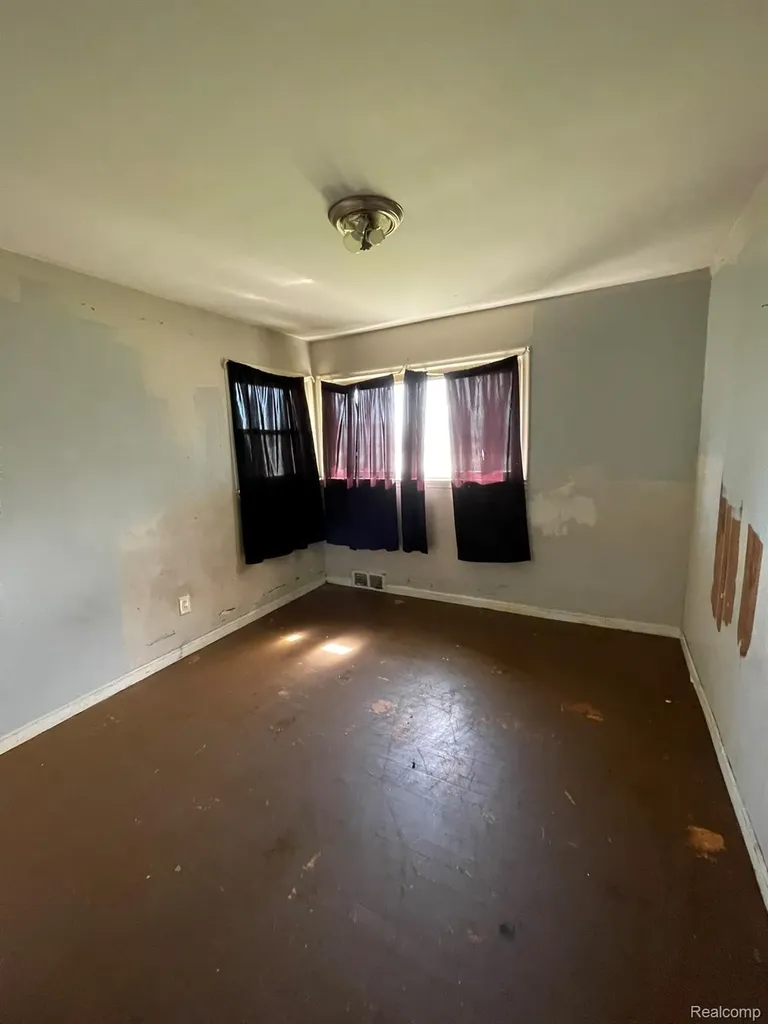 20569 Evergreen Road Detroit City MI 48219
