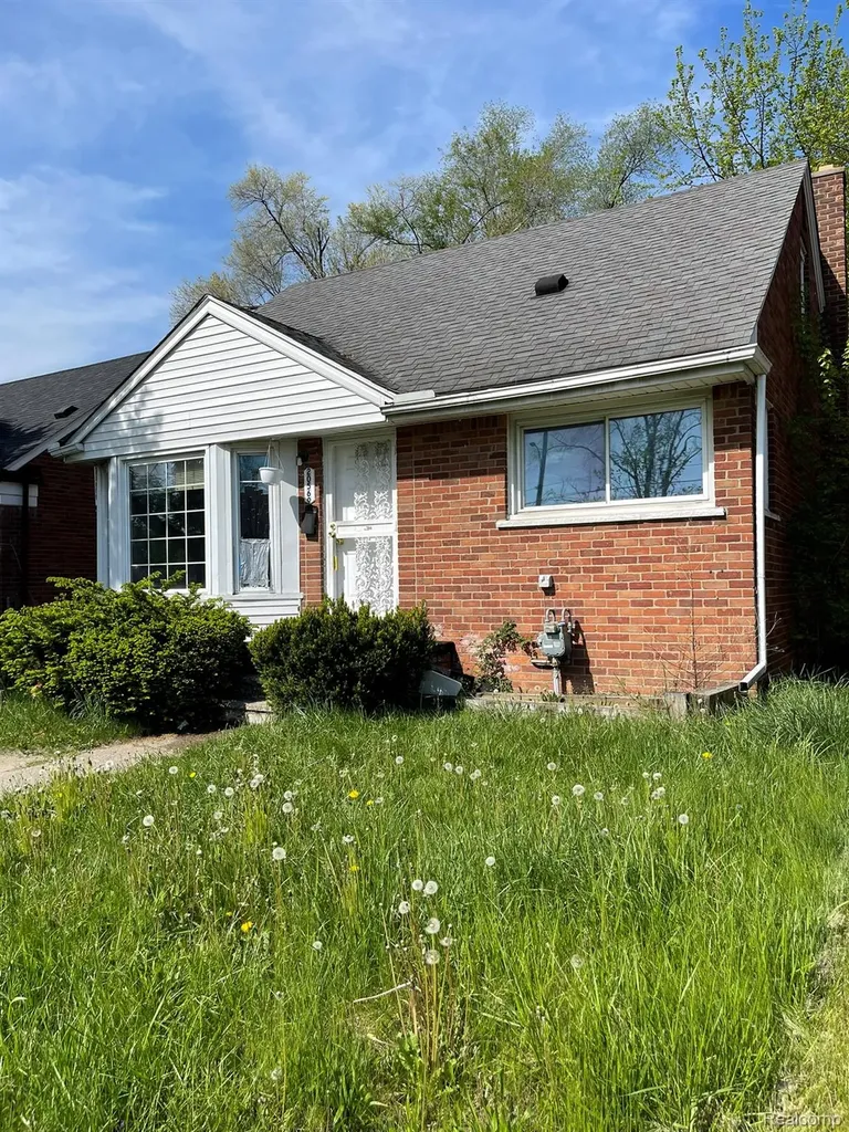 20569 Evergreen Road Detroit City MI 48219