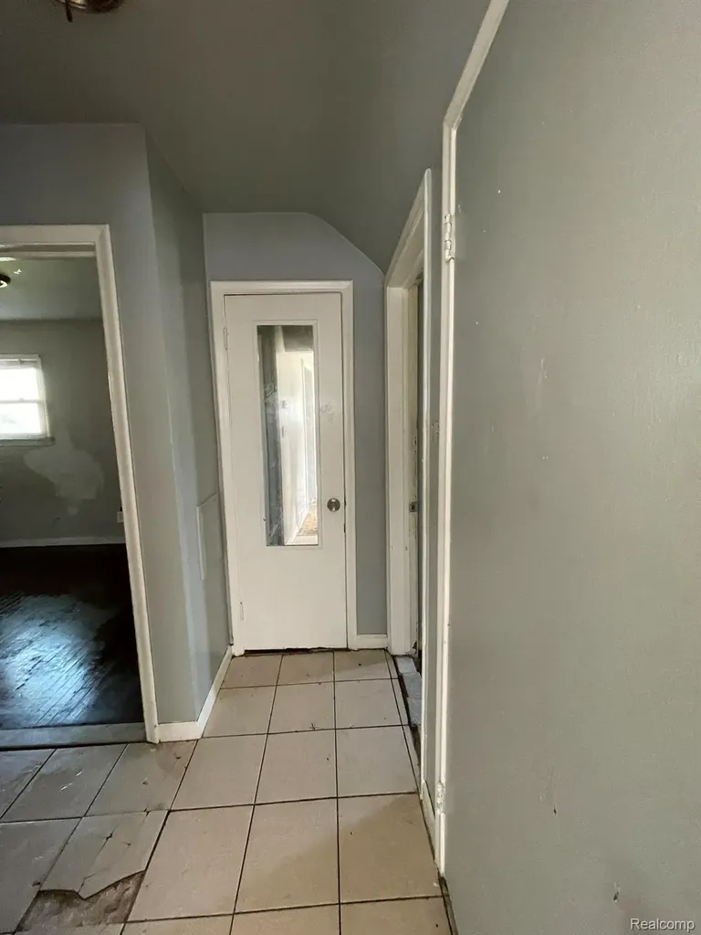 20569 Evergreen Road Detroit City MI 48219
