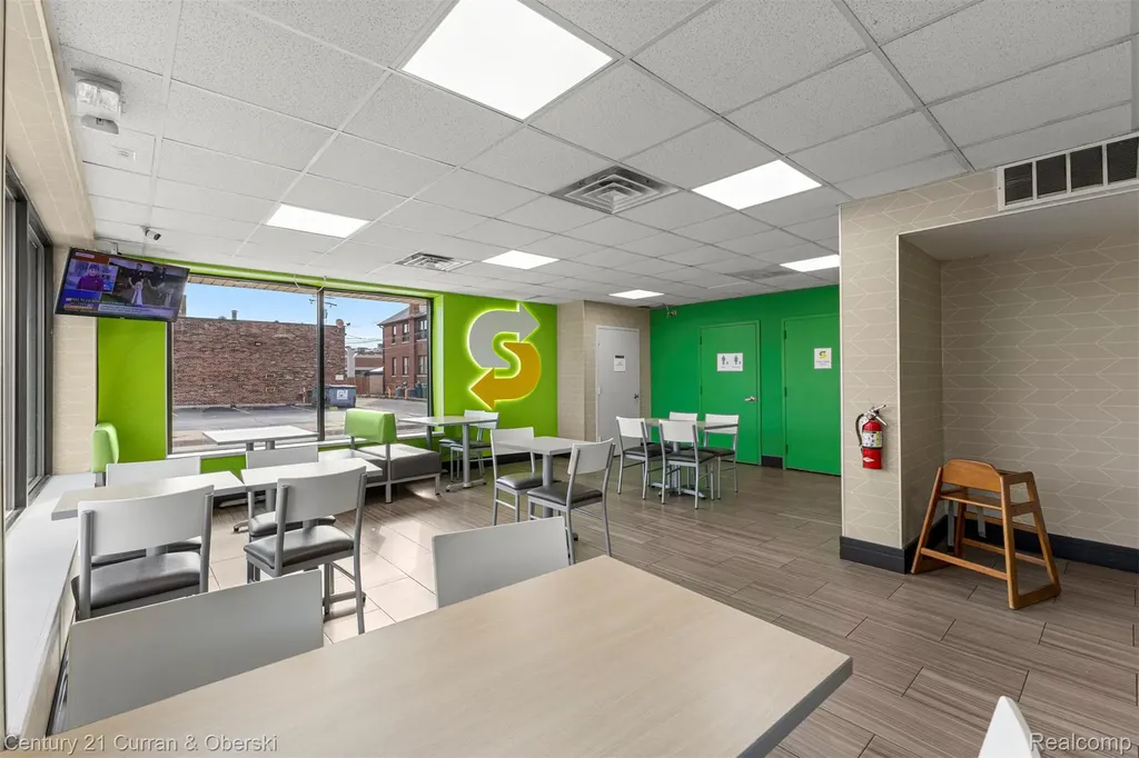22905 Michigan Avenue Dearborn City MI 48124