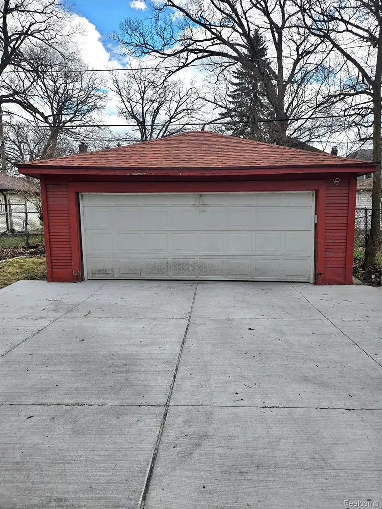 16250 Cherrylawn Street Detroit City MI 48221