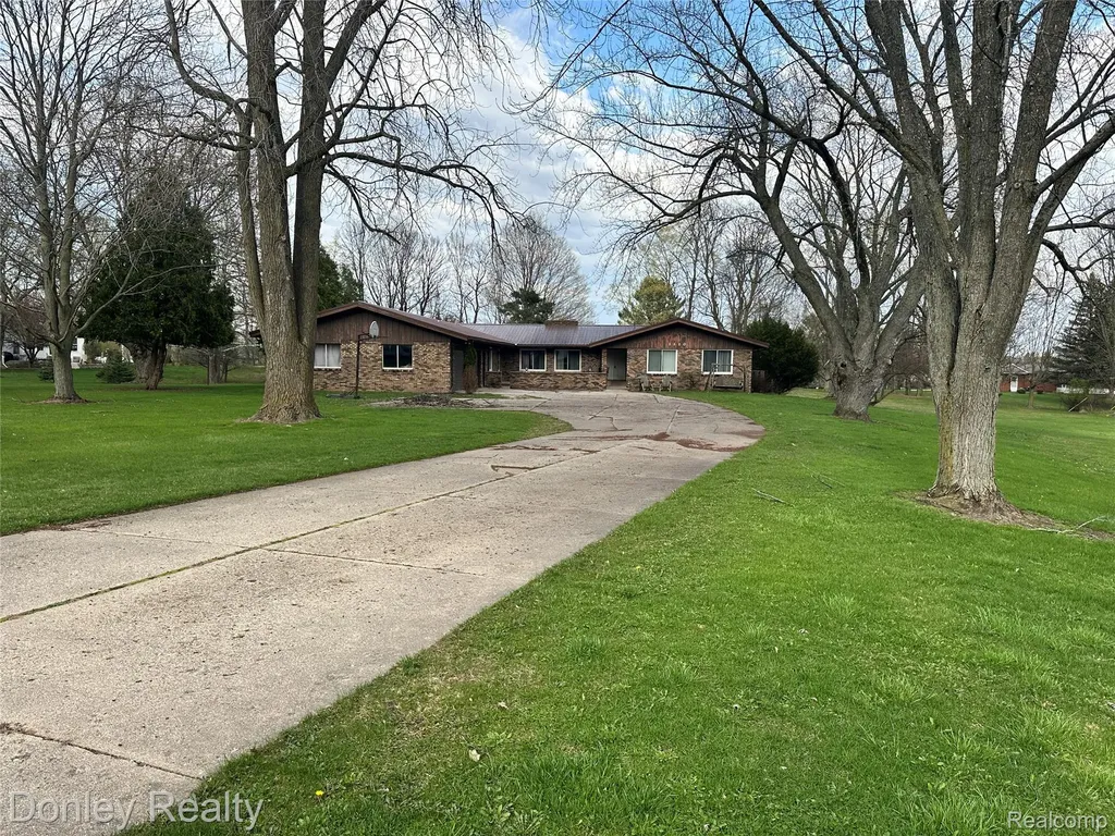1120 Northview Drive Caro City MI 48723