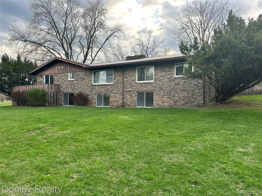 1120 Northview Drive Caro City MI 48723