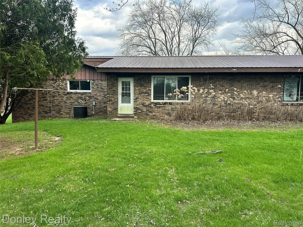 1120 Northview Drive Caro City MI 48723