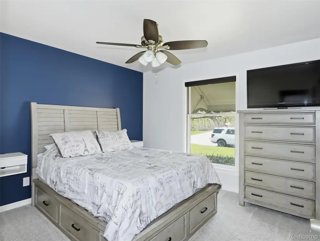 22419 Milner Street St. Clair Shores City MI 48081