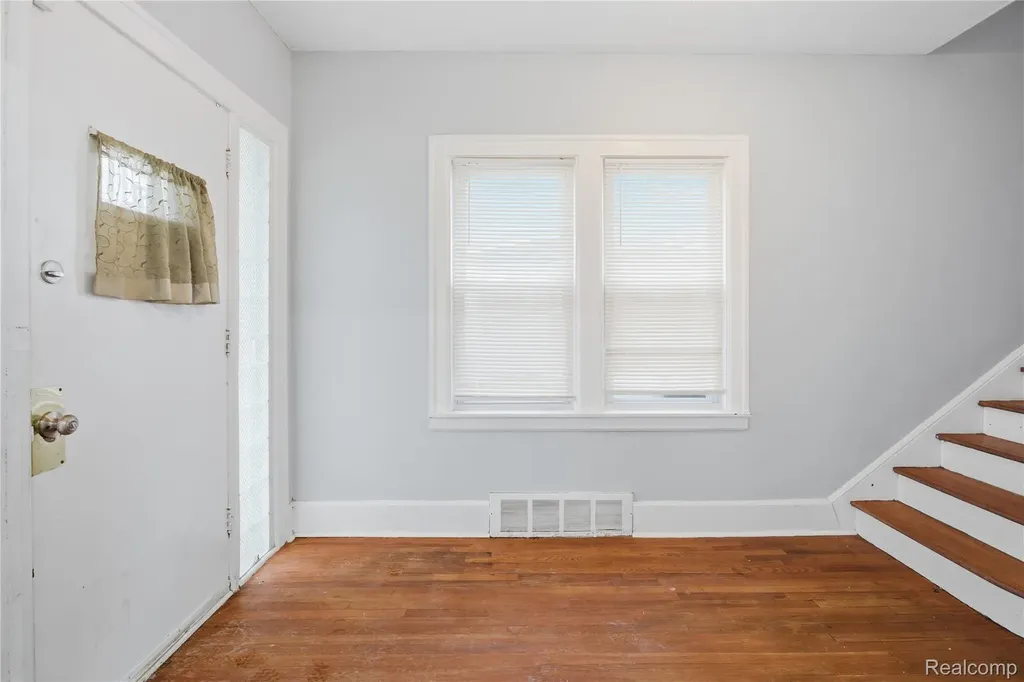 229 Eason Street Highland Park City MI 48203