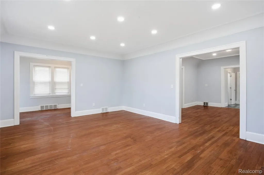 229 Eason Street Highland Park City MI 48203