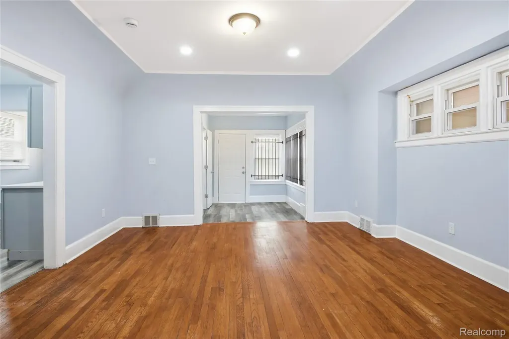 229 Eason Street Highland Park City MI 48203
