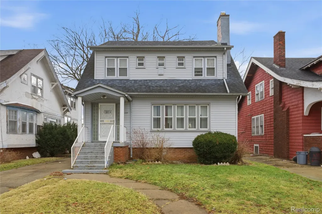 229 Eason Street Highland Park City MI 48203
