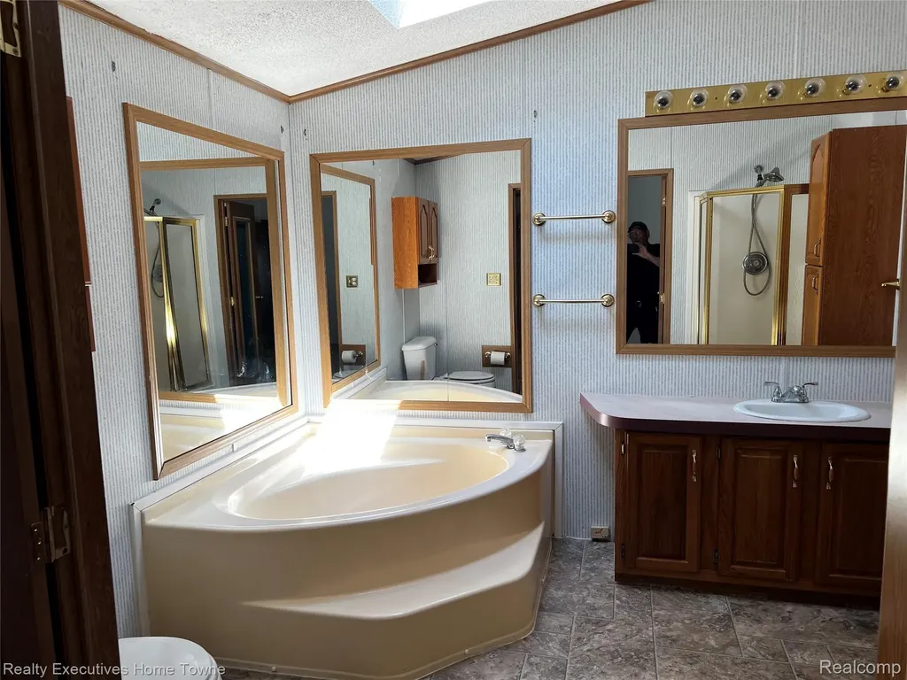 2218 Brent Street Buel Township MI 48422
