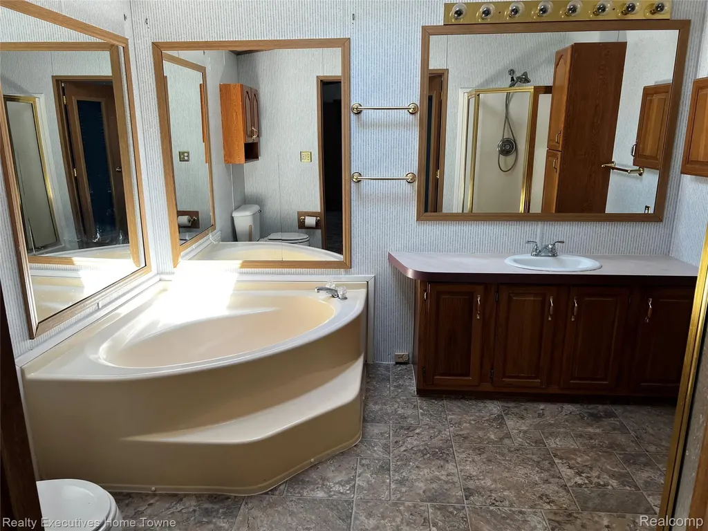 2218 Brent Street Buel Township MI 48422