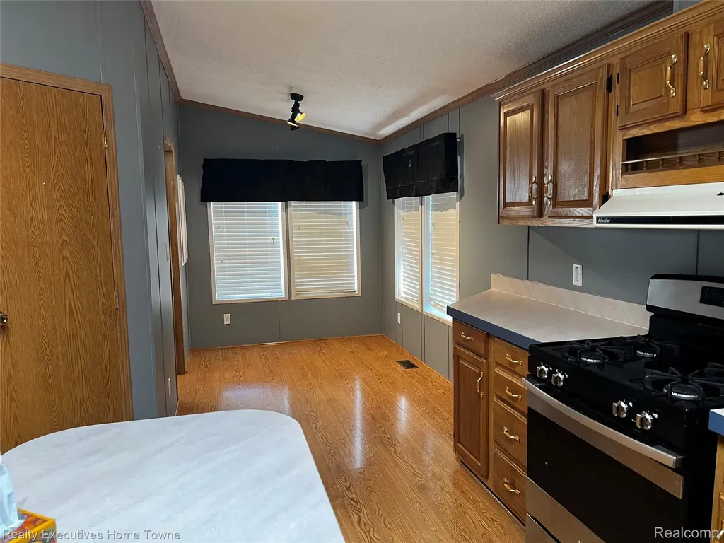2218 Brent Street Buel Township MI 48422